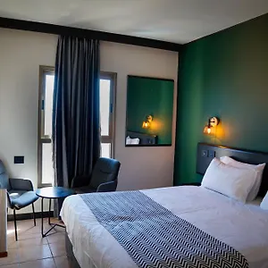 3* Hotel Comfort Hotel And Spa - Adults Only